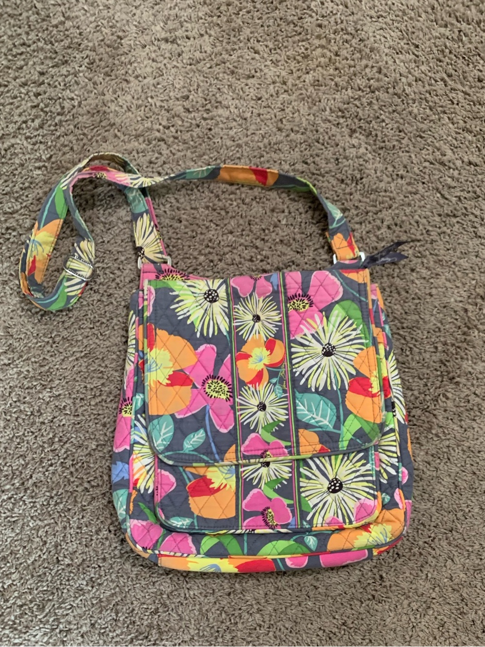 Vera Bradley Jazzy Blooms Mailbag Crossbody Purse